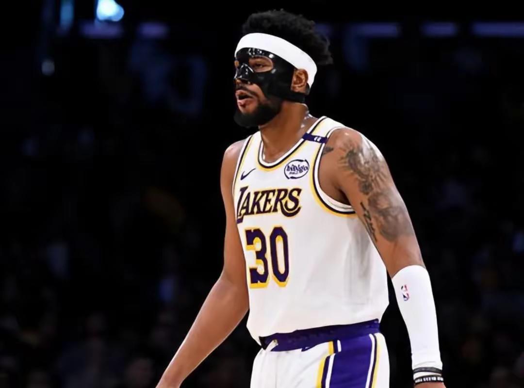 爵士对湖人的比分预测