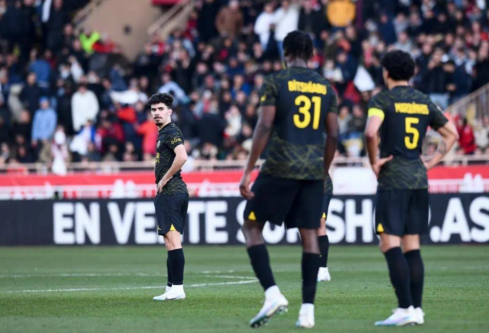 tb体育-摩纳哥客场大胜,赛季表现逐渐回暖的球员