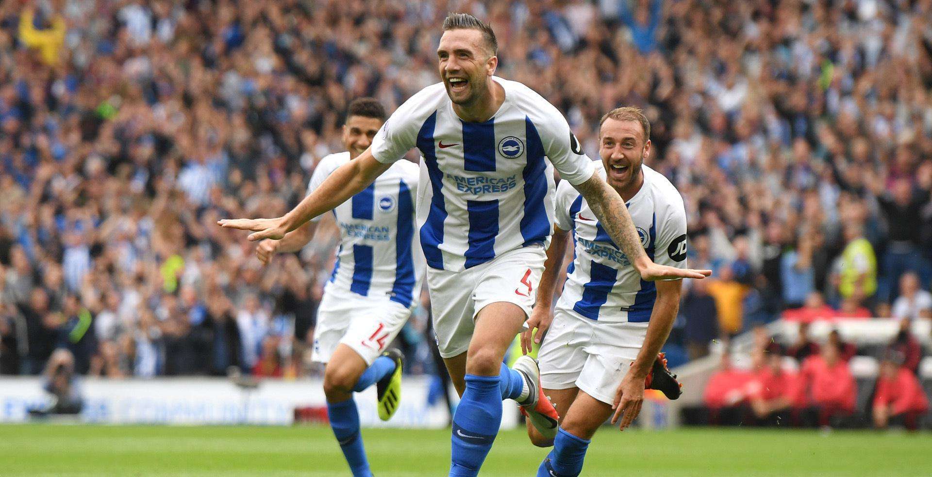 曼联4000万买瓦拉内事件