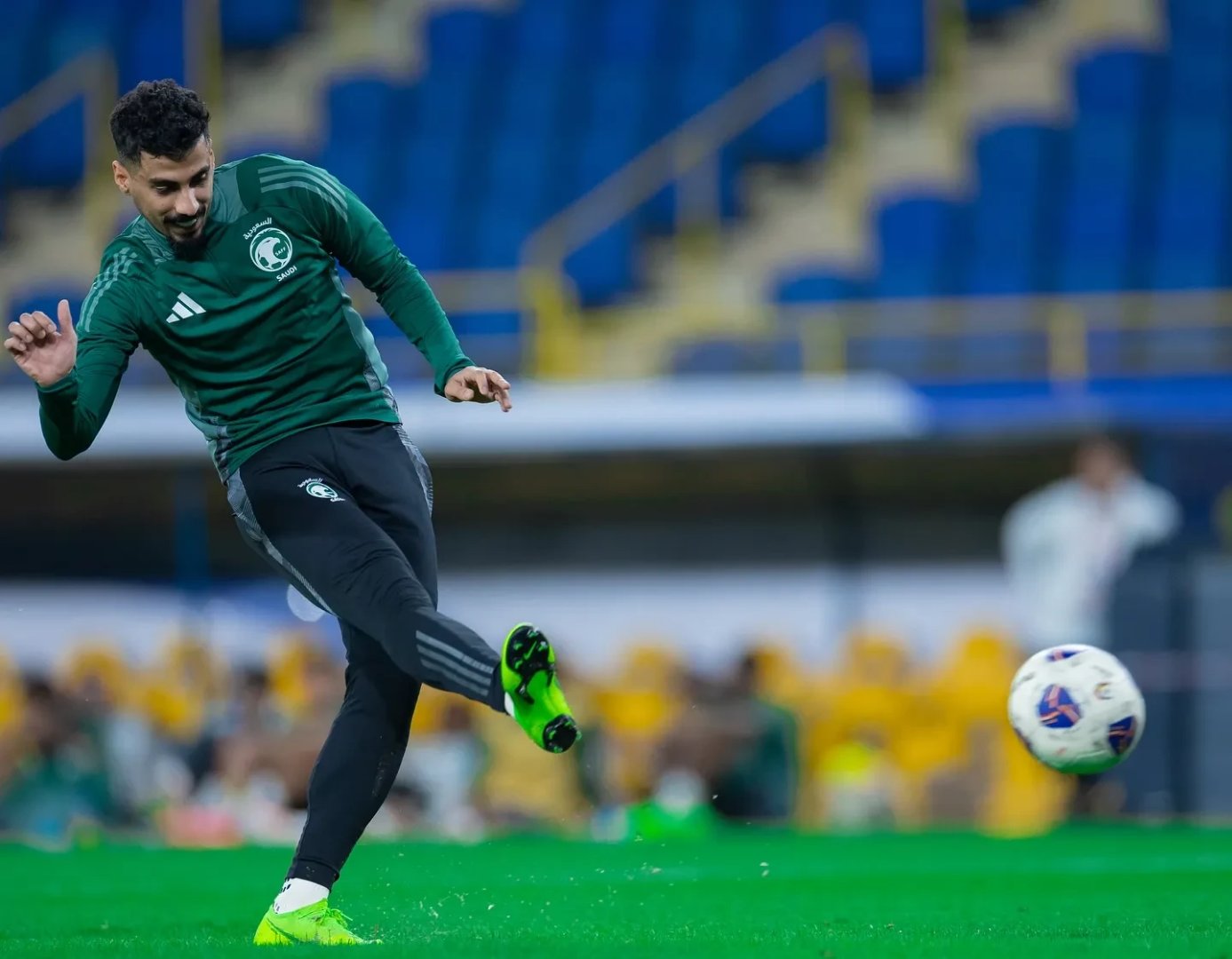 天博APP-迷离扑朔两无猜的意思